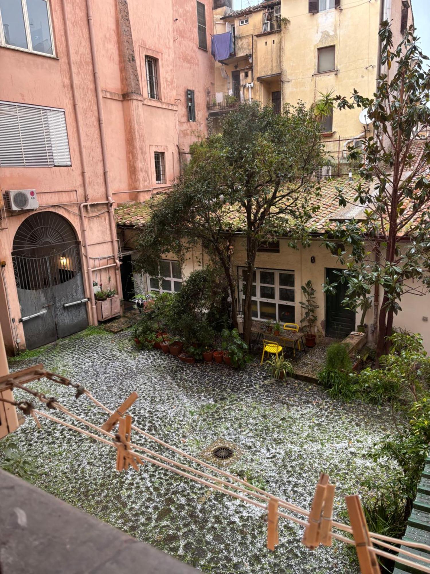San Calisto Trastevere - Historical Center Cir 25486 * Rom